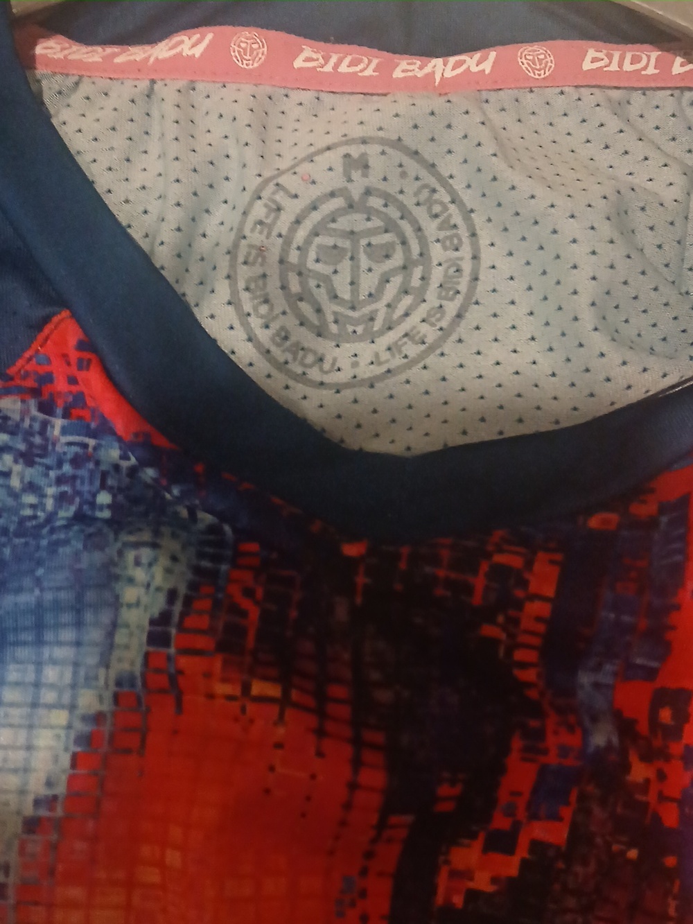 Men's Blue & Red Abstract Performance Tee - Picture 3 of 3